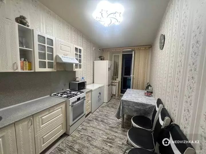 52.9 м², 2-комнатная квартира, этаж 6 из 6, 53 м², изображение - 1