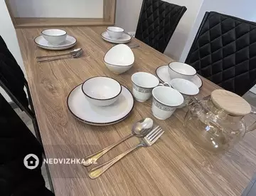 50 м², 2-комнатная квартира, этаж 14 из 14, 50 м², посуточно, изображение - 8