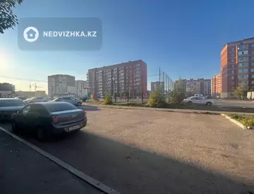 2-комнатная квартира, этаж 4 из 5, 61 м²