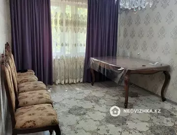 3-комнатная квартира, этаж 3 из 5, 69 м²
