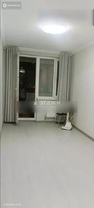 3-комнатная квартира, этаж 4 из 24, 96 м²