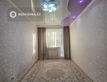 1-комнатная квартира, этаж 1 из 10, 33 м²