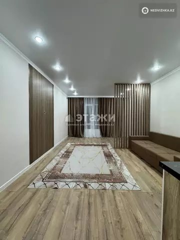 1-комнатная квартира, этаж 8 из 10, 33 м²