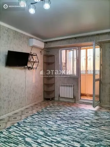 1-комнатная квартира, этаж 6 из 10, 28 м²