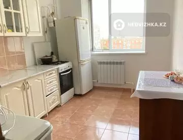 1-комнатная квартира, этаж 6 из 8, 35 м²