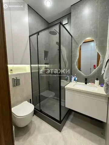 3-комнатная квартира, этаж 8 из 17, 98 м²