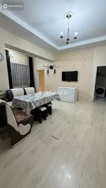 3-комнатная квартира, этаж 19 из 20, 290 м²