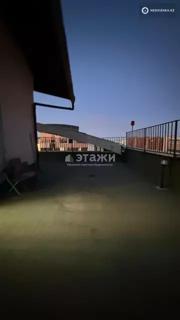 3-комнатная квартира, этаж 19 из 20, 290 м²