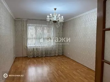 3-комнатная квартира, этаж 4 из 10, 72 м²