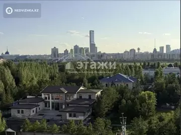 4-комнатная квартира, этаж 7 из 16, 137 м²
