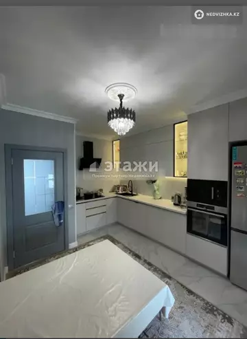 2-комнатная квартира, этаж 10 из 14, 64 м²