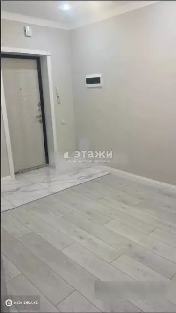 2-комнатная квартира, этаж 8 из 13, 77 м²