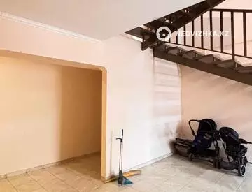 1300 м², Готовый бизнес, в жилом доме, этаж 3 из 3, 1 300 м², изображение - 11