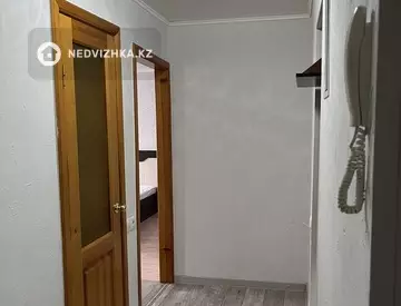 1-комнатная квартира, этаж 2 из 4, 32 м²