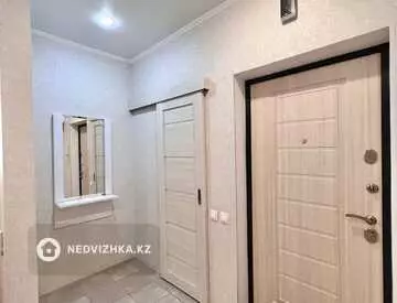 1-комнатная квартира, этаж 5 из 18, 37 м², на длительный срок