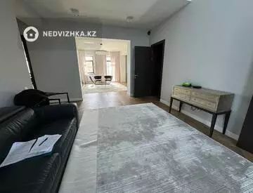 5-комнатный дом, 15 соток, 380 м², на длительный срок