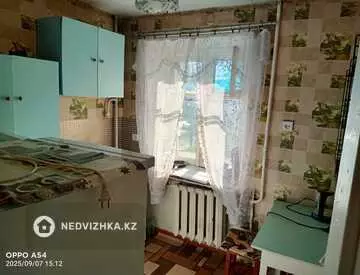 2-комнатная квартира, этаж 3 из 4, 42 м²
