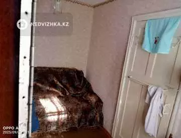 2-комнатная квартира, этаж 3 из 4, 42 м²