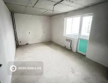 2-комнатная квартира, этаж 3 из 10, 51 м²