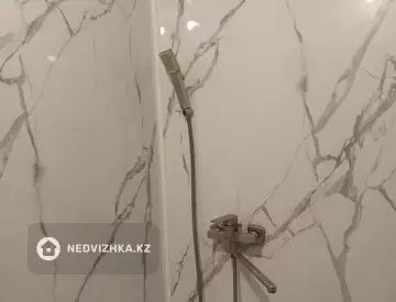 1-комнатная квартира, этаж 2 из 5, 30 м²