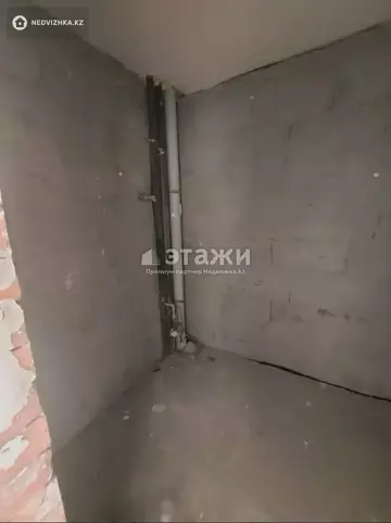 1-комнатная квартира, этаж 2 из 9, 49 м²