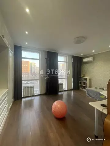 3-комнатная квартира, этаж 3 из 7, 110 м²