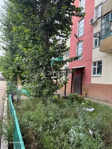 2-комнатная квартира, этаж 5 из 5, 42 м²