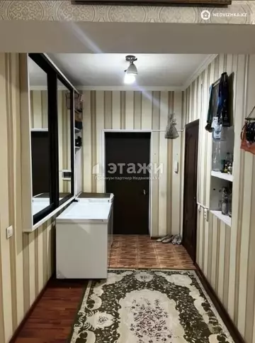 2-комнатная квартира, этаж 6 из 6, 48 м²
