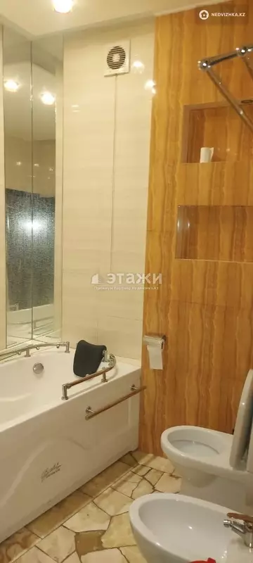 3-комнатная квартира, этаж 3 из 14, 67 м²