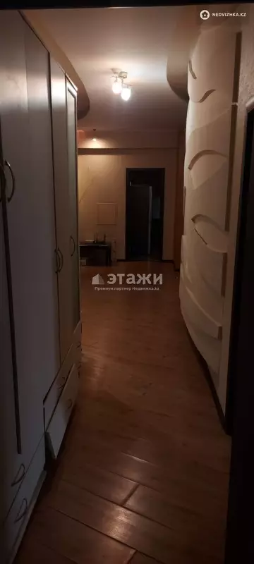 3-комнатная квартира, этаж 3 из 14, 67 м²