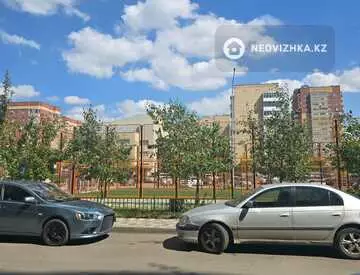 1-комнатная квартира, этаж 4 из 9, 46 м²