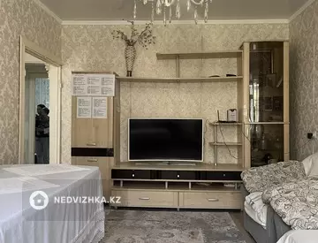 3-комнатная квартира, этаж 3 из 5, 62 м²