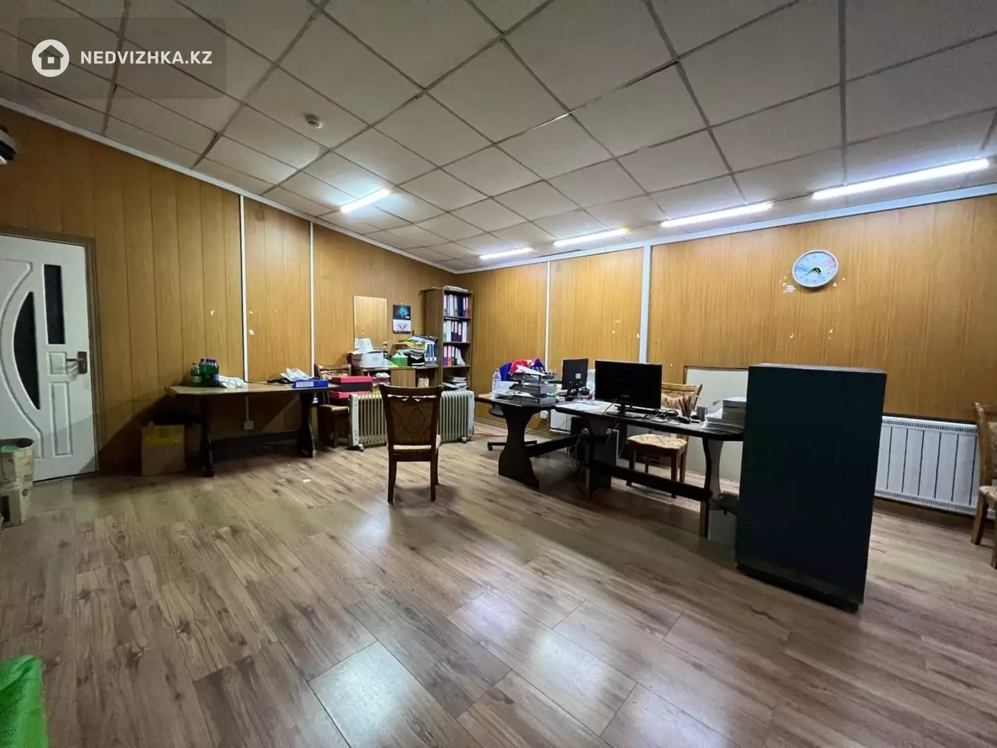 3715 м², Здание, 3 этажа, 3 715 м², изображение - 11