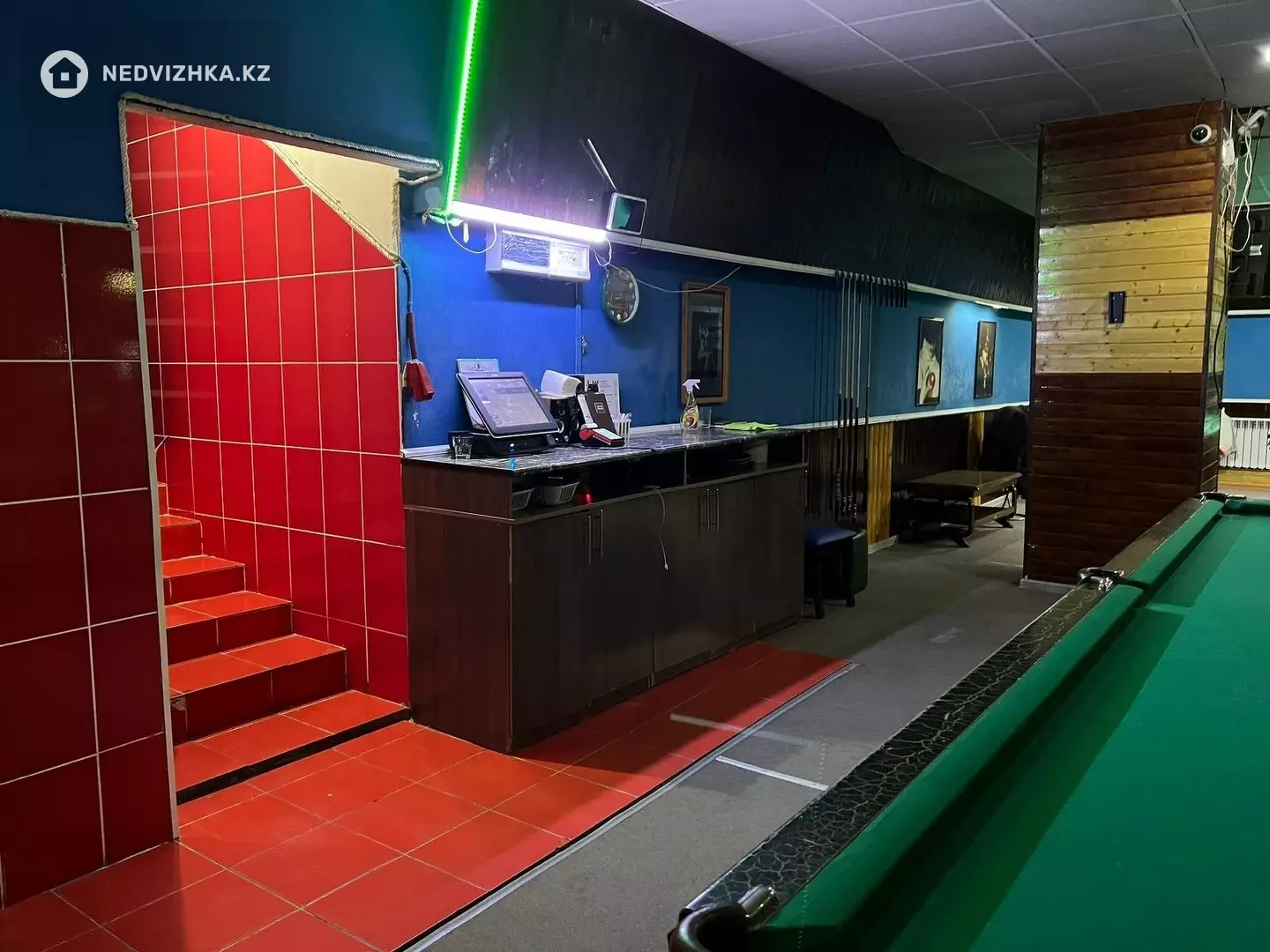 3715 м², Здание, 3 этажа, 3 715 м², изображение - 9