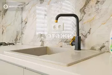 230 м², 7-комнатный дом, 7.5 соток, 230 м², на длительный срок, изображение - 9