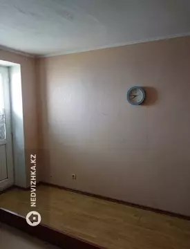 2-комнатная квартира, этаж 4 из 4, 59 м²