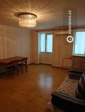 2-комнатная квартира, этаж 4 из 4, 59 м²