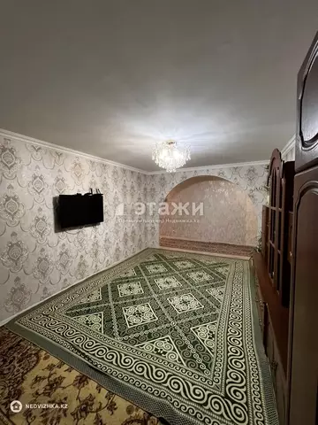 2-комнатная квартира, этаж 7 из 10, 64 м²