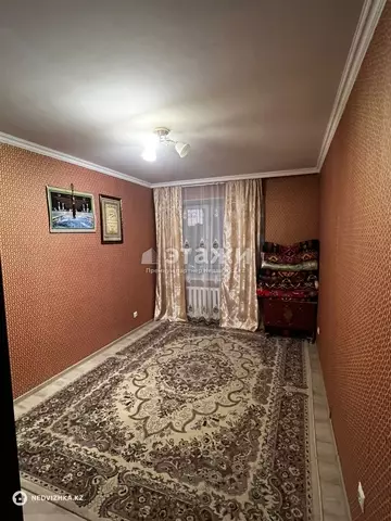 2-комнатная квартира, этаж 7 из 10, 64 м²