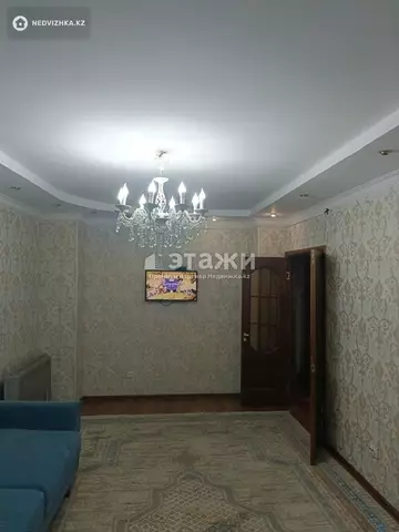 2-комнатная квартира, этаж 4 из 16, 61 м²