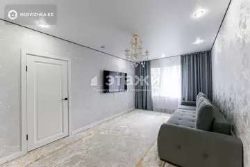 2-комнатная квартира, этаж 1 из 9, 50 м²