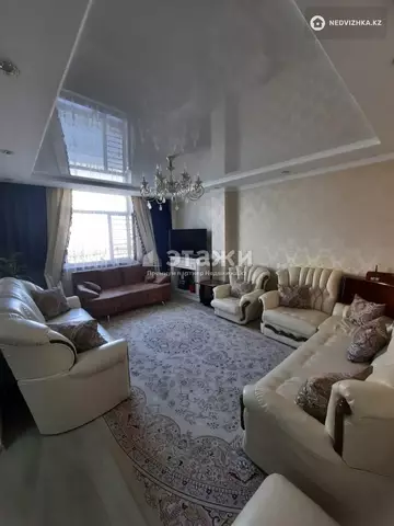 2-комнатная квартира, этаж 2 из 9, 56 м²