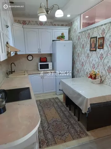 2-комнатная квартира, этаж 2 из 9, 56 м²