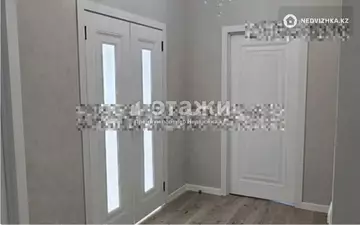 2-комнатная квартира, этаж 3 из 19, 65 м²