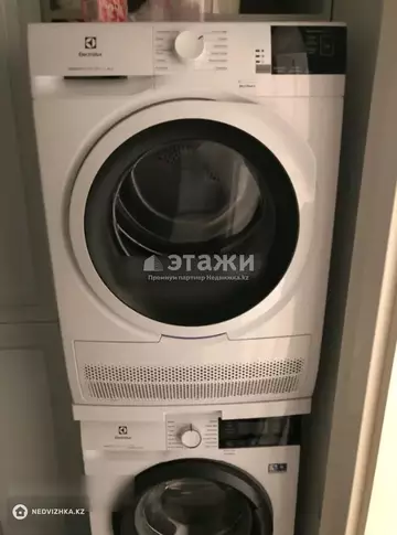 2-комнатная квартира, этаж 4 из 9, 50 м²