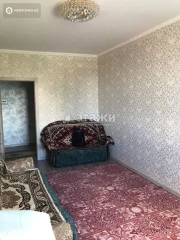 1-комнатная квартира, этаж 9 из 10, 35 м²