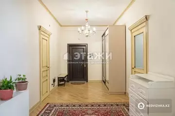 2-комнатная квартира, этаж 23 из 30, 105 м²