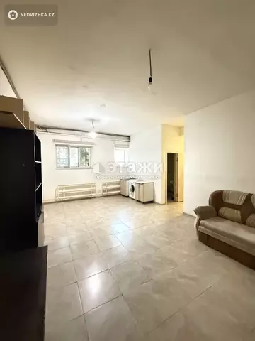 Офисное помещение, 5 этажей, 52 м²