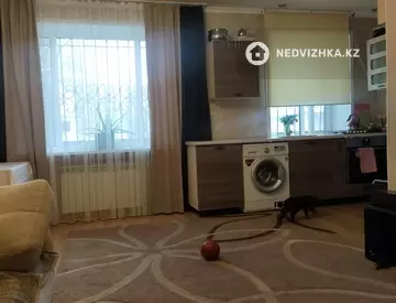 2-комнатная квартира, этаж 1 из 2, 43 м²