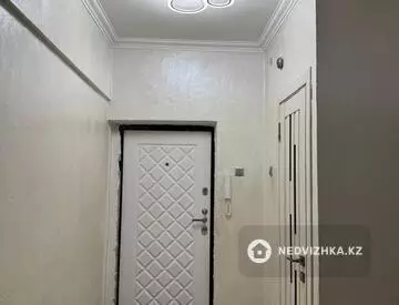 2-комнатная квартира, этаж 3 из 5, 54 м²